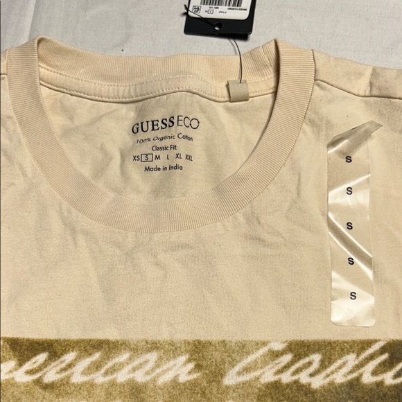 Guess Men's Beige Graphic Tee 100% organic Cotton Size Small NWT‎ - Picture 4 of 11